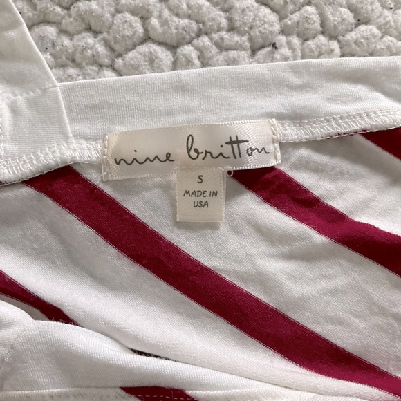 StitchFix short sleeve by Nine Britton. Size small. - Picture 3 of 4